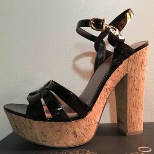 Vince Camuto Sandals